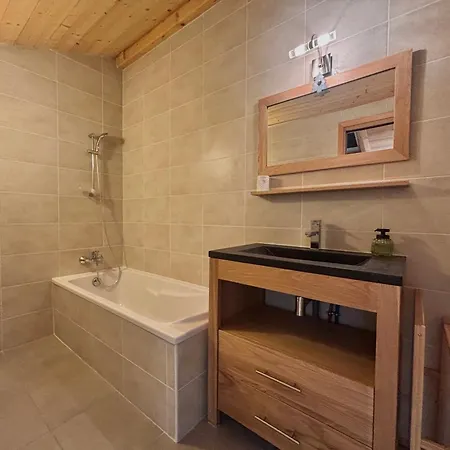 Apartment T3 Avec Balcon Et Garage A - Fr-1-624-155